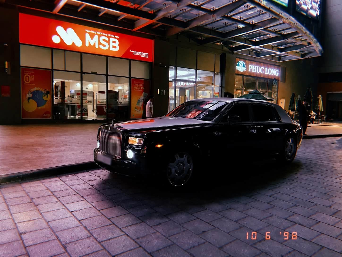 Cho Thuê Xe Rolls Royce Rước Dâu, Chụp Ảnh, Đưa Đón Đối Tác, Quay Phim 3 Cho thuê xe Rolls Royce